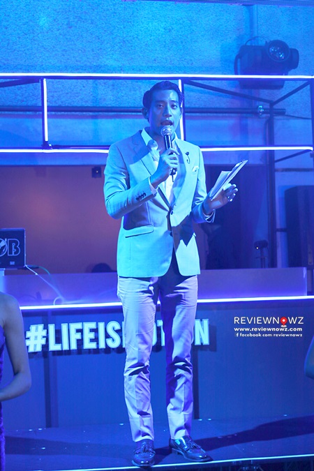 New Singha Light - Host