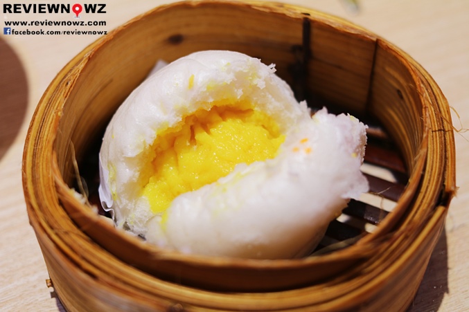 Steamed Sweet Cream Buns