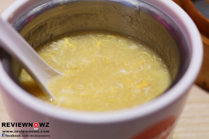 Egg-Boiled Soup with Fresh Crab meats in HK Style