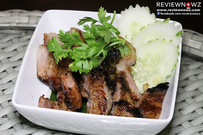 คอหมูย่าง