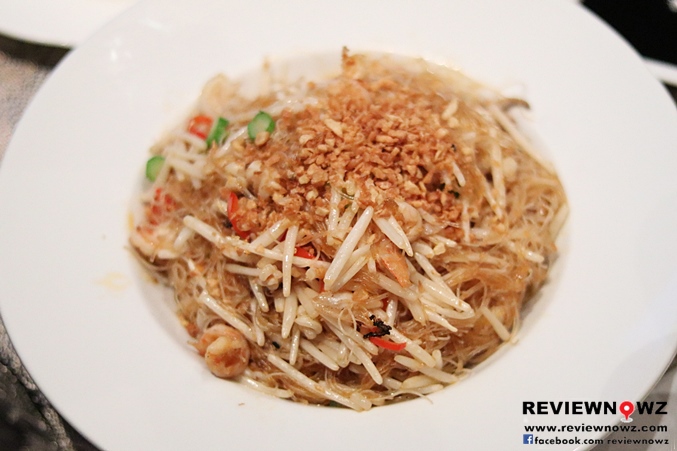 หมี่ผัดโคคา
