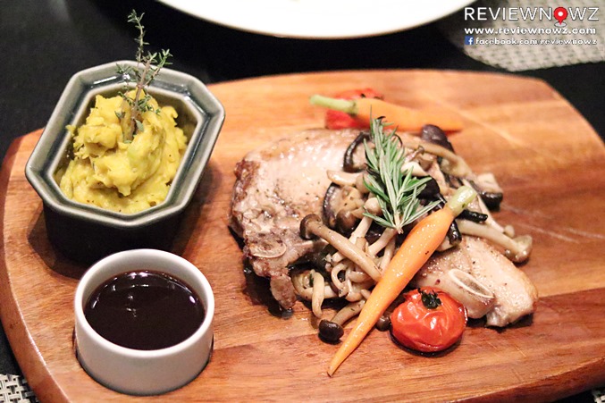 Pork Tomahawk