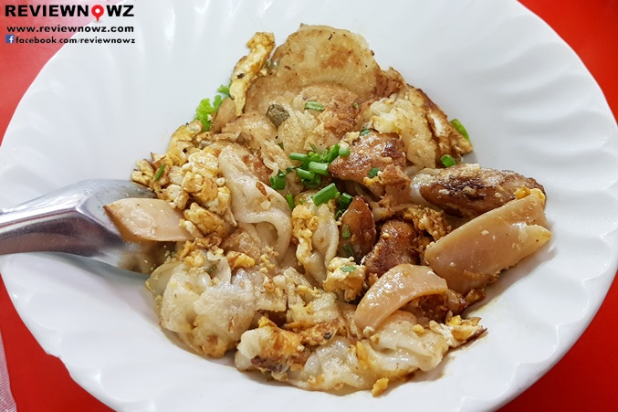 ก๋วยเตี๋ยวคั่วไก่