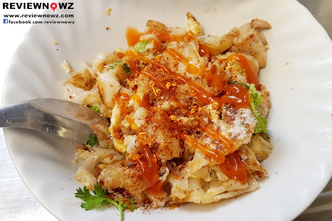 ก๋วยเตี๋ยวคั่วไก่