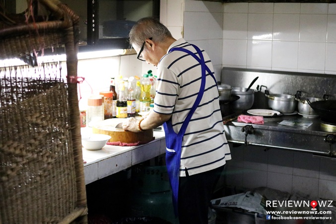 Han Phochana Talat Noi 9