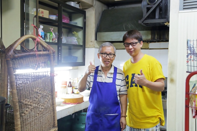 Han Phochana Talat Noi