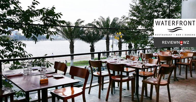 นั่งจิบคราฟเบียร์เวียดนามทานของอร่อยพร้อมชมวิวแม่น้ำ Hàn ที่ Waterfront, Danang, Vietnam