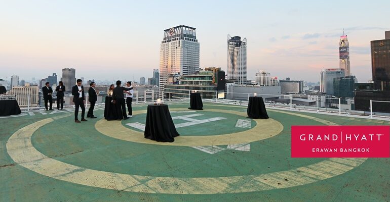ฉลองปีใหม่ 2019 ปิดลานฮ. และสระน้ำ ยกบุฟเฟ่ต์ New Year Eve มาให้ชิมกันที่ Grand Hyatt Erawan Bangkok Hotel