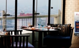 ชิมอาหารสเปนอร่อยๆ จิบค็อกเทล ชมวิวชั้น 54 ที่ Uno Mas @ Centara Grand at CentralWorld