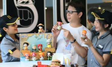 ฉลอง One Piece ครบรอบ 20 ปีกับของเล่นสะสมรุ่นพิเศษเฉพาะที่ McDonald's