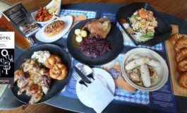 ดื่มไม่อั้นเบียร์สด Maisel’s Weisse & Kona Big Wave ฉลองเทศกาล Oktoberfest ที่ Gourmet Bar, Novotel on Siam Square