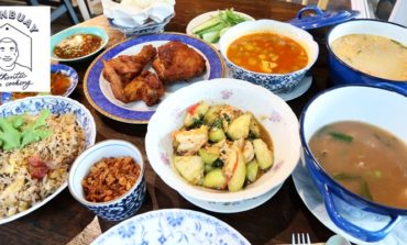 "บ้านสุดท้ายของคนรักอาหารไทย" อาหารไทยที่ปรุงตามสูตรโบราณไม่มีการปรับสูตรหาทานยากที่ร้าน บ้านบ๊วย