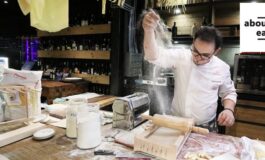 สดกว่านี้ก็ต้องไปโม่แป้งเองแล้ว! กับพาสต้าเส้นสด นวดกันเห็นๆ พร้อมปรุงอร่อยๆที่ About Eatery @ Asoke