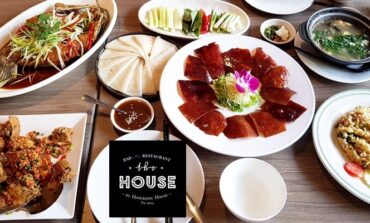 โปรโมชั่นโต๊ะจีน 1,500 บาท มีเป็ดปักกิ่งรวมน้ำรีฟิล 5 คนที่ The House by Hong Kong House @ ตลาดน้อย