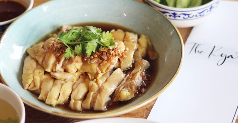 ชิมข้าวมันไก่ระดับ Masterchef Thailand ราคา 85 บาท จำกัด 65 ที่เฉพาะวันเสาร์ The Kya Gastronomy @ สาธุประดิษฐ์ 34