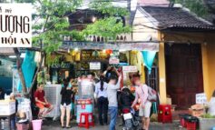 ฮอยอันกับแซนวิสเวียดนามอร่อยที่สุดในโลกที่ Bánh Mì Phượng @ Hội An, Vietnam