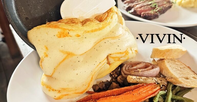 บิสโทรสไตล์ยุโรปในบ้านไม้เก่าผ่านวัตถุดิบของไทยที่ VIVIN – Café Grocery Bistro Suk 22