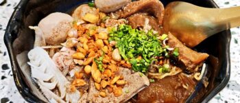 ทองสมิทธ์ สาขาพาร์คสีลม พิสูจน์ก๋วยเตี๋ยวเรือพรีเมียมย่าน CBD สีลม